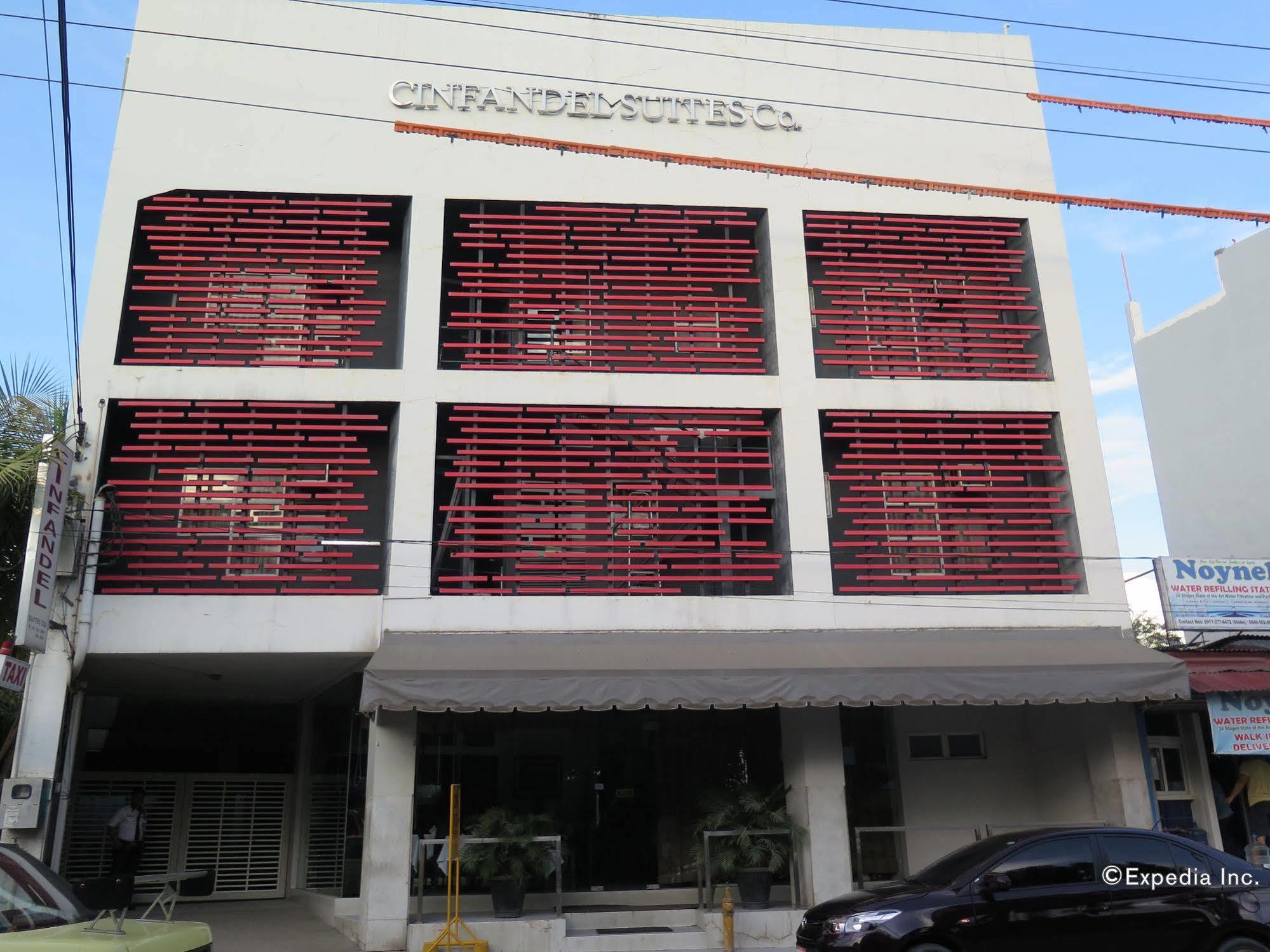 Cinfandel Suites Cebu Exteriör bild